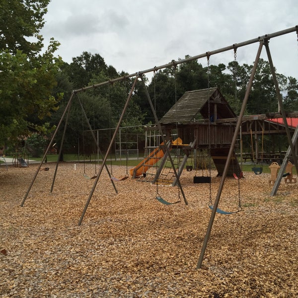 Bonneau Beach Civic Center 204 Butter Rd