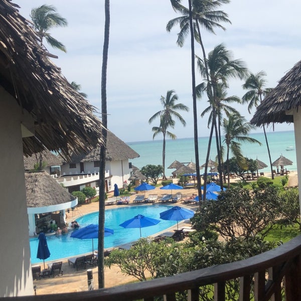 Foto tirada no(a) DoubleTree Resort by Hilton Hotel Zanzibar - Nungwi por HQ em 6/15/2019