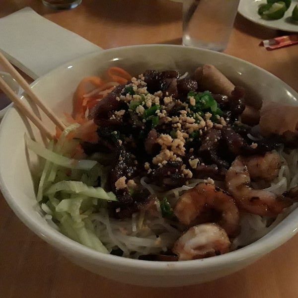Photo taken at So Ba Vietnamese Restaurant by Liz W. on 11/28/2017