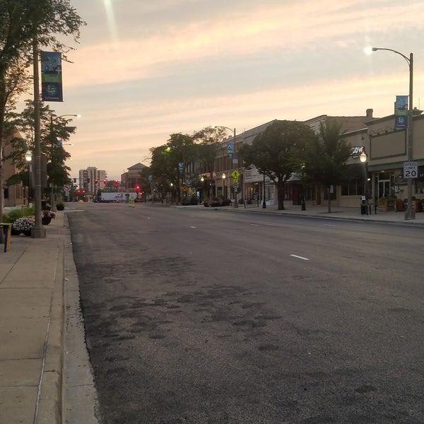 Downtown La Grange La Grange, IL