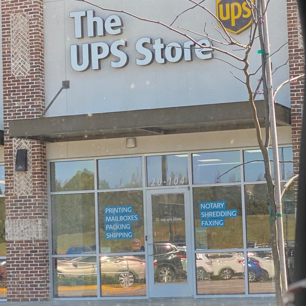 The UPS Store 2 tips from 136 visitors