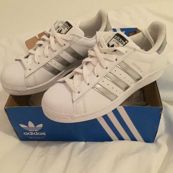 Photos à Foot Locker - Magasin de chaussures à Antwerpen