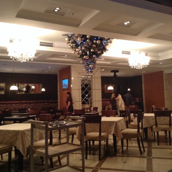 Ривер парк ресторан. Ривер парк банкетный зал. River park ресторан новосибирск. Ривер парк ресторан. Кафе в новосибирске для свадьбы.