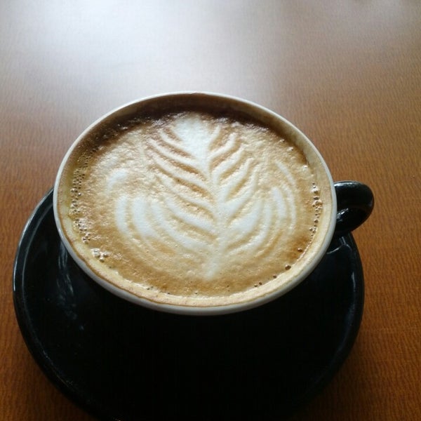 Foto tirada no(a) JP&#39;s Coffee &amp; Espresso Bar por Justin H. em 6/1/2013