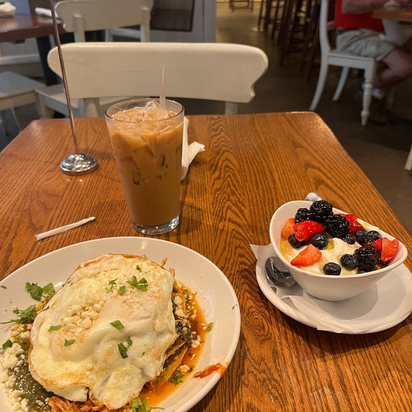 Maplewood Kitchen and Bar Breakfast Spot in Cincinnati
