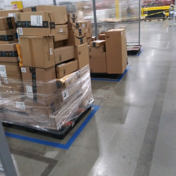 Amazon BWI5 Warehouse in Baltimore