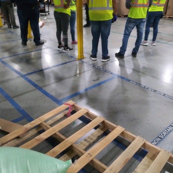 Amazon BWI5 Warehouse in Baltimore