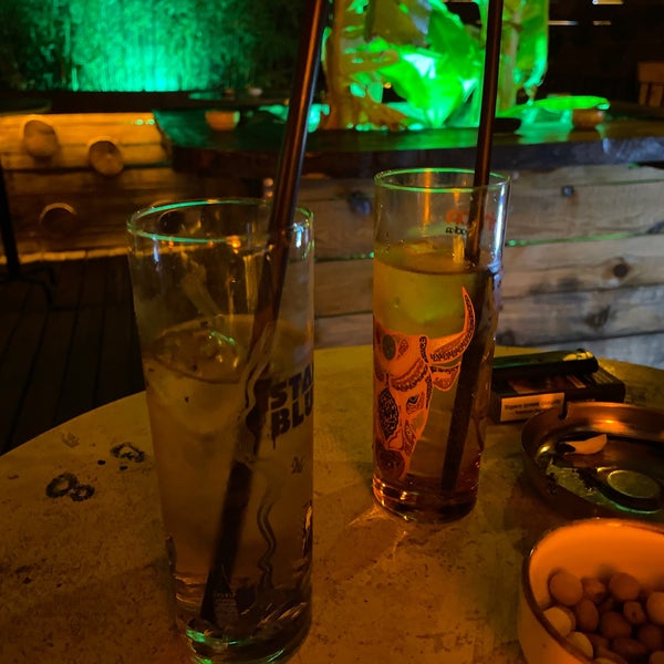 Foto tirada no(a) İş Cocktail Bar 🍹🍸🍻 por Cenk K. em 8/13/2021