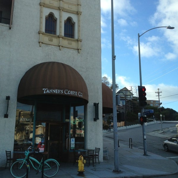 รูปภาพถ่ายที่ Tanner&#39;s Coffee Co โดย Melike Y. เมื่อ 4/3/2014