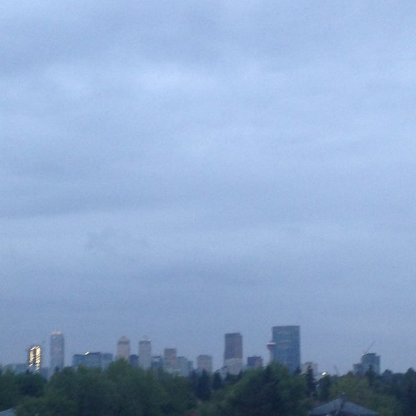 Stanley park apartments Southwest Calgary'da Bina