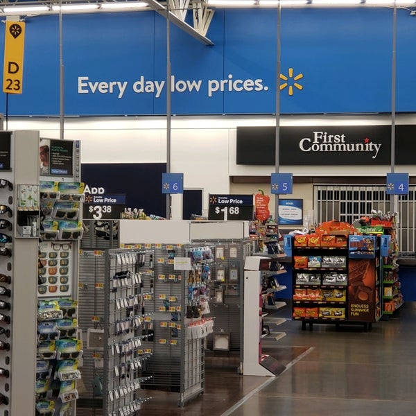 Walmart Supercenter Godfrey, IL