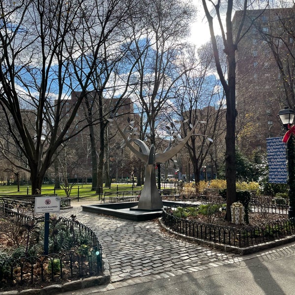 Stuyvesant Oval Stuyvesant Town Peter Cooper Village 17 tips from