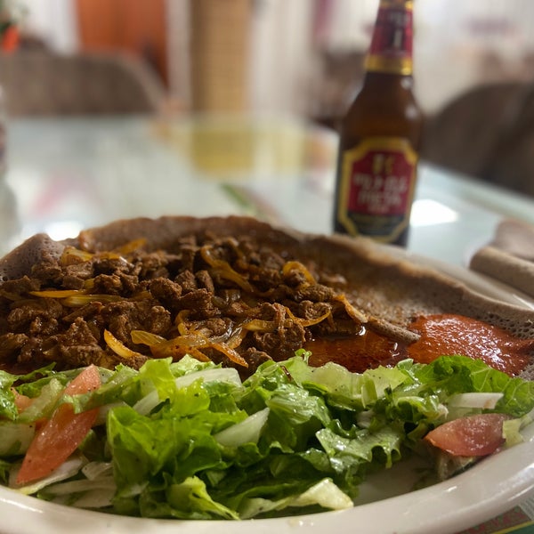 9/10/2021 tarihinde Kelly K.ziyaretçi tarafından Red Sea Ethiopian Restaurant'de çekilen fotoğraf