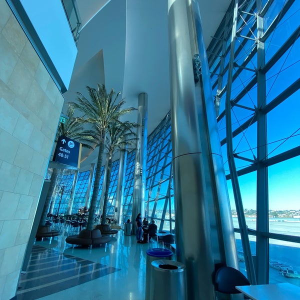 11/2/2021 tarihinde Kelly K.ziyaretçi tarafından San Diego Uluslararası Havalimanı (SAN)'de çekilen fotoğraf