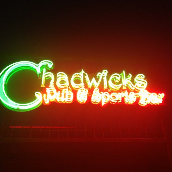 Foto scattata a Chadwick&#39;s Pub &amp; Sports Bar da Heather D. il 8/11/2013