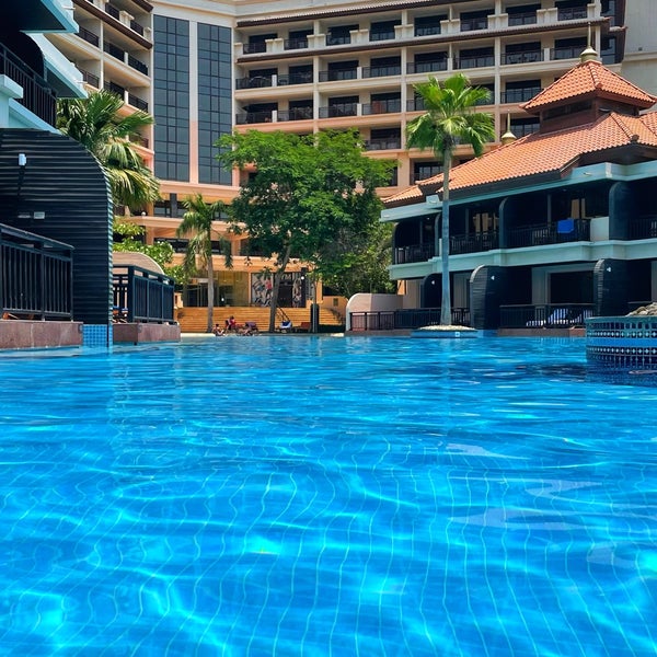 รูปภาพถ่ายที่ Anantara The Palm Dubai Resort โดย AbdullahBRU . เมื่อ 6/26/2023
