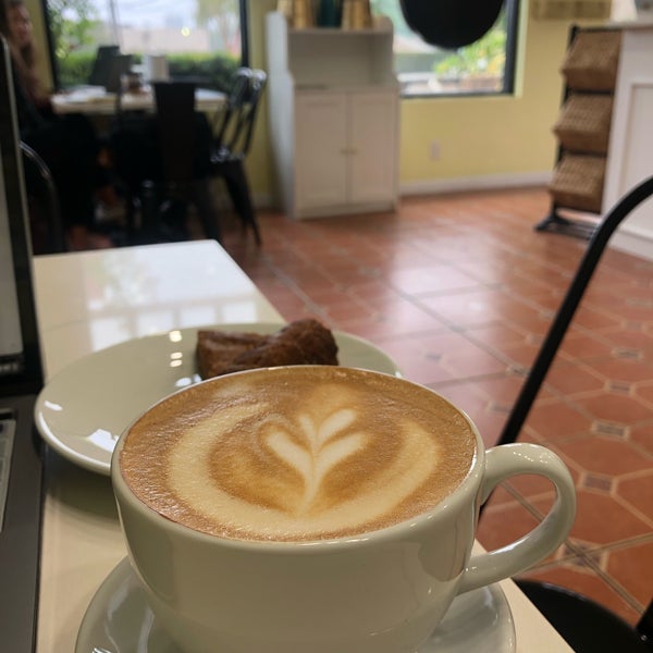 May’s Parlor 1 tip de 10 visitantes