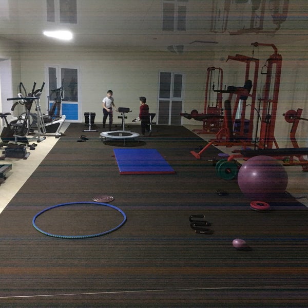 Бассейн в хасавюрте водник. Бассейн лидер хасавюрт. Новый лидер бассейн хасавюрт. Бассейн лидер хасавюрт. Бассейн в хасавюрте водник.