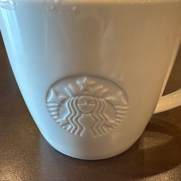 Starbucks Coffee Shop in Irvine Research Center