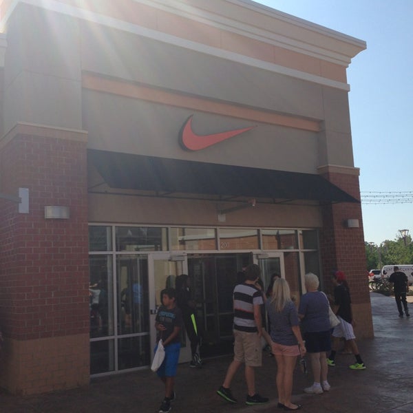 Nike Factory Store - Ridgewalk 