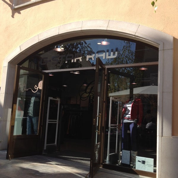 Gstar Raw - Clothing Store in La Roca del valles