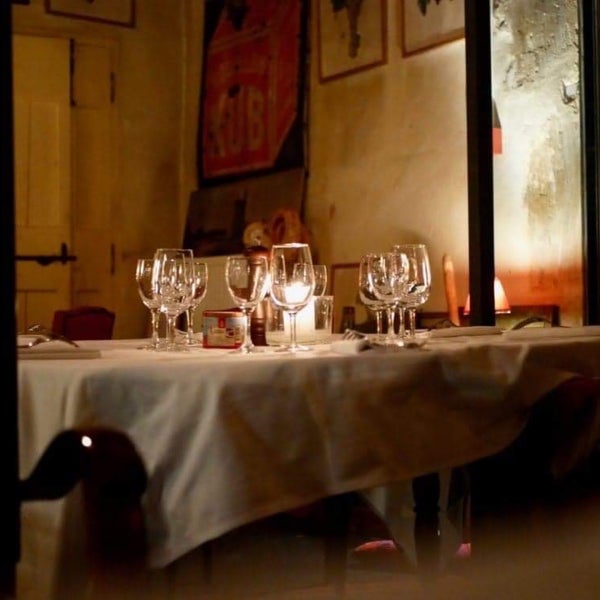 2/10/2020 tarihinde Ange A.ziyaretçi tarafından Restaurant Les Templiers Aigues Mortes'de çekilen fotoğraf