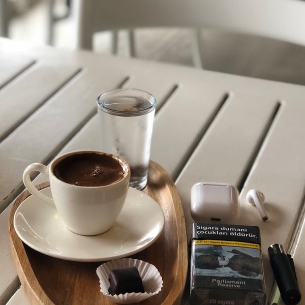 Foto tomada en Time&#39;s Coffee Restaurant  por Yücel S. el 7/10/2022
