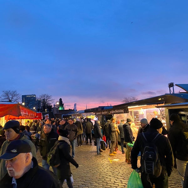 Foto tomada en Hamburger Fischmarkt  por Christian R. el 12/22/2019