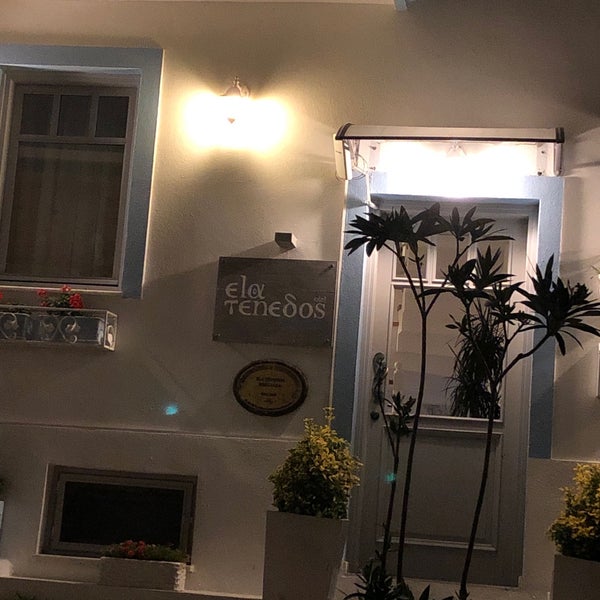 Foto scattata a Ela Tenedos Butik Otel da Asabi Prenses il 7/23/2019