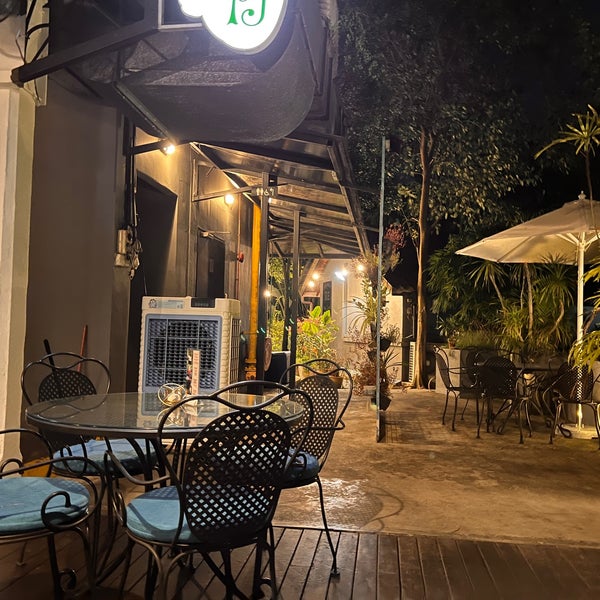 CMPB Contemporary MeltingPot & Bar