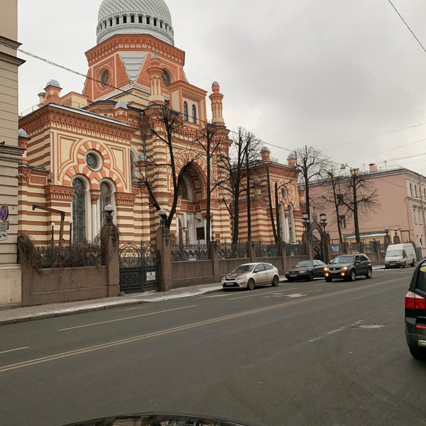 Foto diambil di Grand Choral Synagogue oleh Я pada 1/4/2021