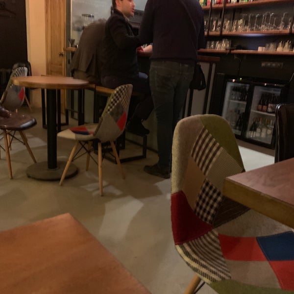 4/23/2019にЯがGarage Barで撮った写真
