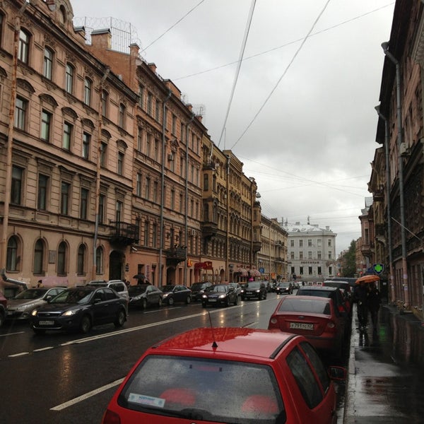 Разъезжая улица санкт петербург. Разъезжая улица в Санкт-Петербурге. Улица Разъезжая Питер. Разъезжая ул., 1. Разъезжая дворы.
