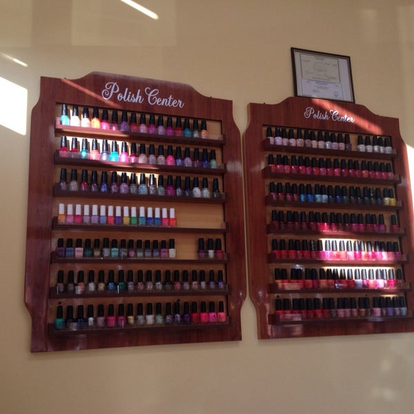 allure nails spa Strasburg, VA