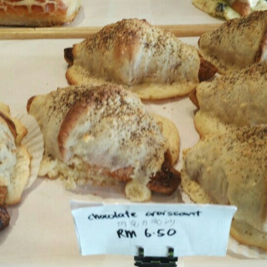 12/11/2015에 Weng san T.님이 Love A Loaf Bakery &amp; Café에서 찍은 사진
