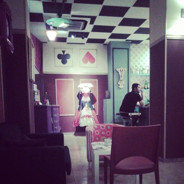 4/23/2014にKurara H.がEl Café De Las Maravillasで撮った写真