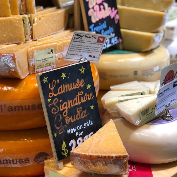 Foto scattata a Cowgirl Creamery da Matt D. il 6/1/2019