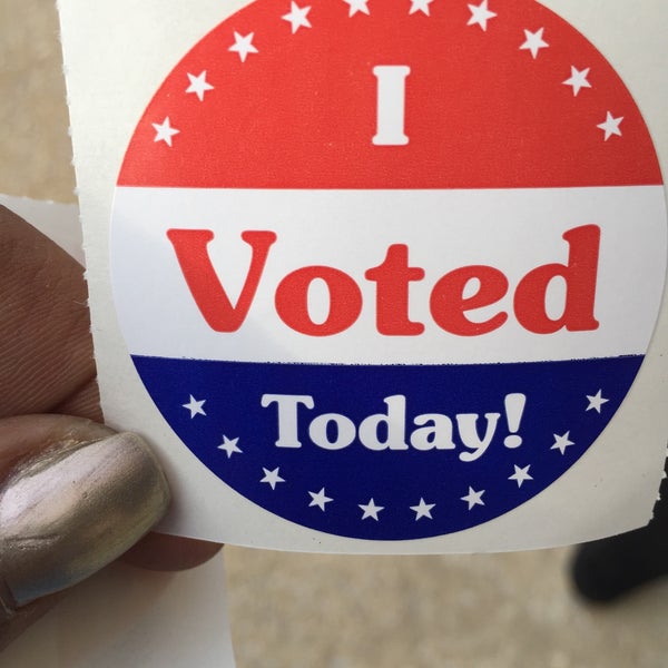 Maplewood License Office Government Building in Maplewood