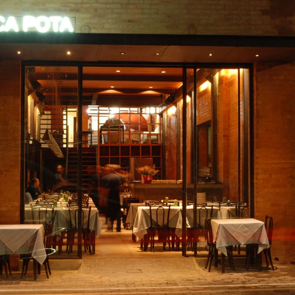 10/25/2013にVica Pota PizzariaがVica Pota Pizzariaで撮った写真