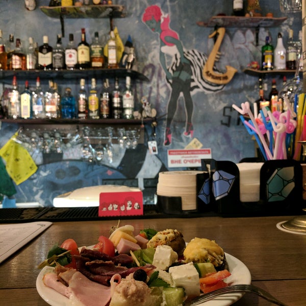 2/19/2017 tarihinde Ioana 🚲✈🚀 C.ziyaretçi tarafından Beetlejuice cafe'de çekilen fotoğraf