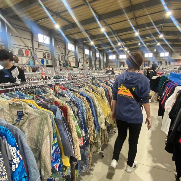 Fotos Em 西海岸 厚木店 Loja De Roupas Em 厚木