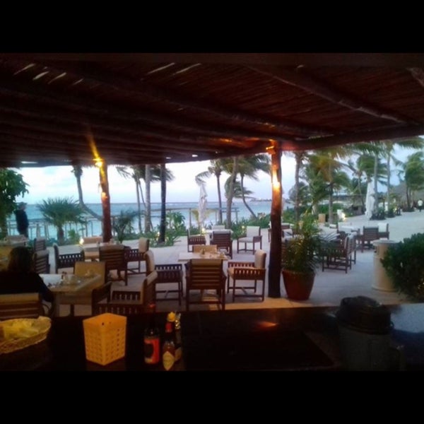 Das Foto wurde bei ABR - AKUMAL BEACH RESORT von Cesar A. am 4/18/2017 aufgenommen