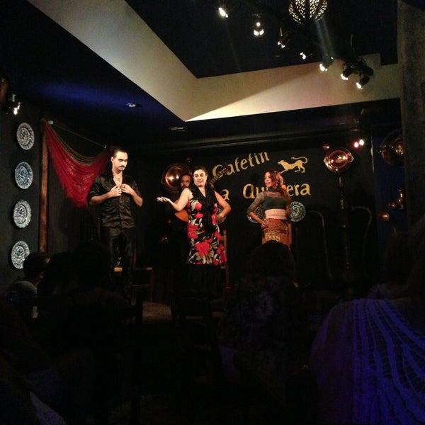8/9/2013에 Polina T.님이 La Quimera Tablao Flamenco y Sala Rociera에서 찍은 사진