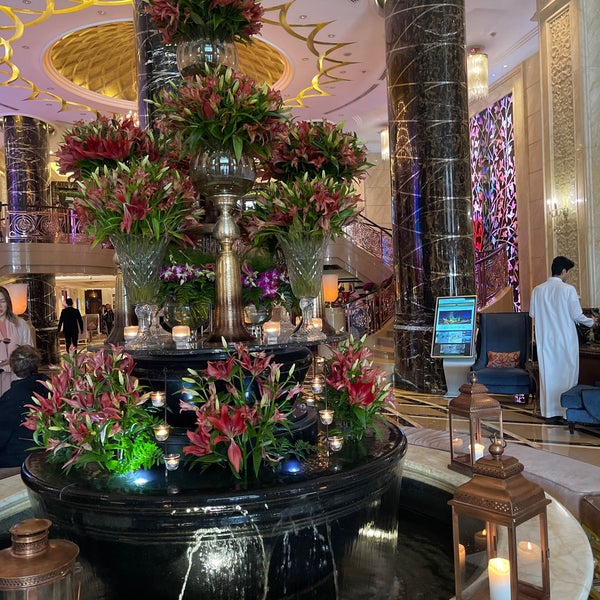 Das Foto wurde bei Narcissus Hotel and Residence von Mohammed am 4/17/2024 aufgenommen