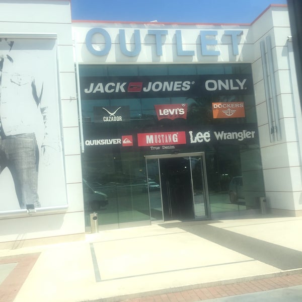 Photos at Levis Outlet - Clothing Store in Antalya