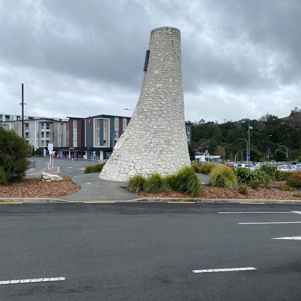 Albany Park and Ride 9 tips from 327 visitors