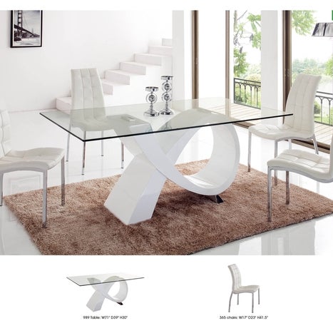 รูปภาพถ่ายที่ Designer Furniture โดย Designer Furniture เมื่อ 8/24/2015