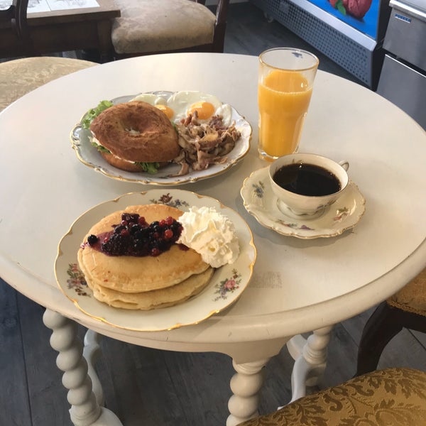 Lovely brunch and delicious pancakes