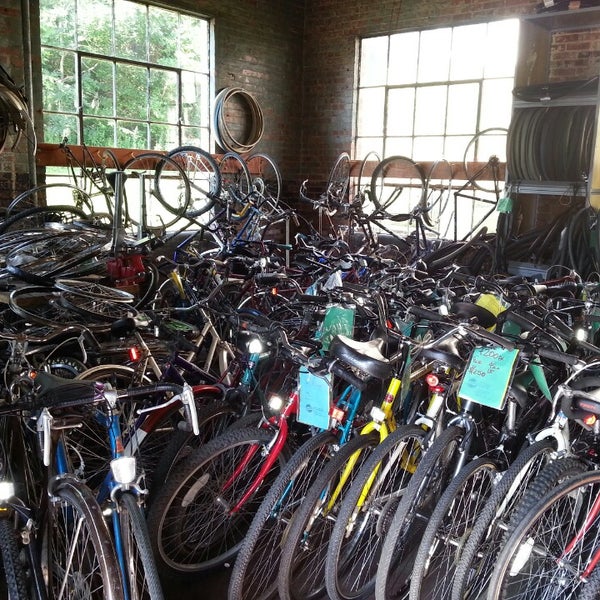 Revolve Bike Shop (Now Closed) Kansas City, MO