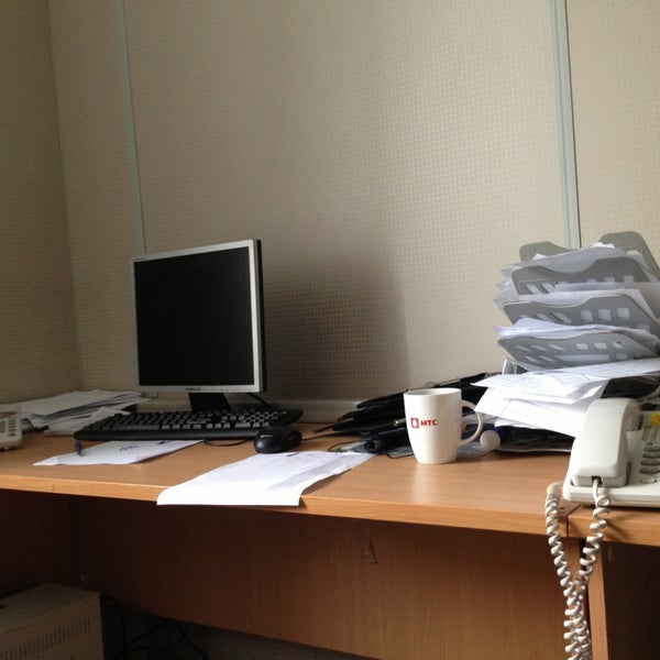 мтс строки логотип. витрина мтс. надпись снабжение. отдел мтс коломна. салон сотовой связи мтс.